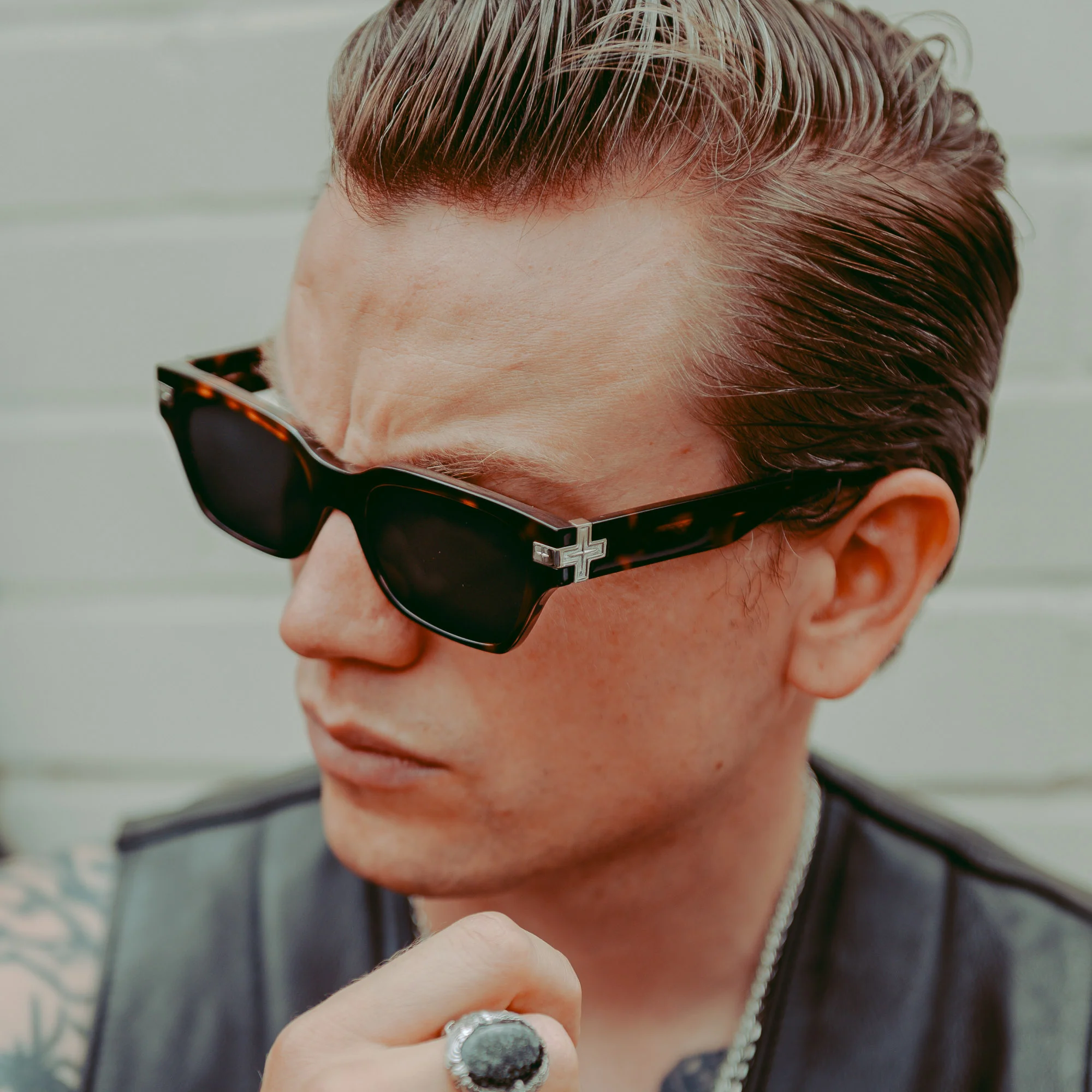 Deluxe x Tortoise - Image 3