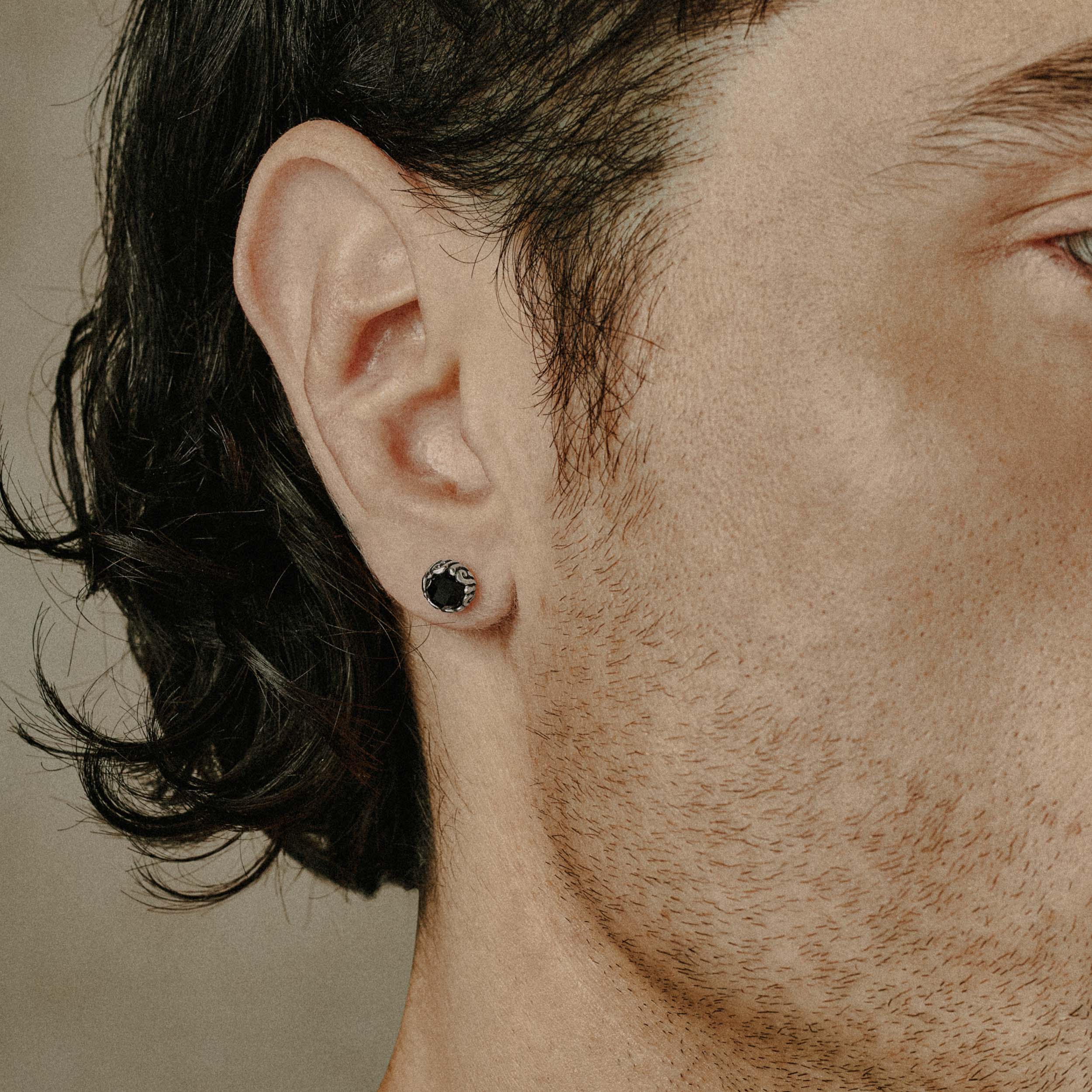 Void Earrings - Image 3